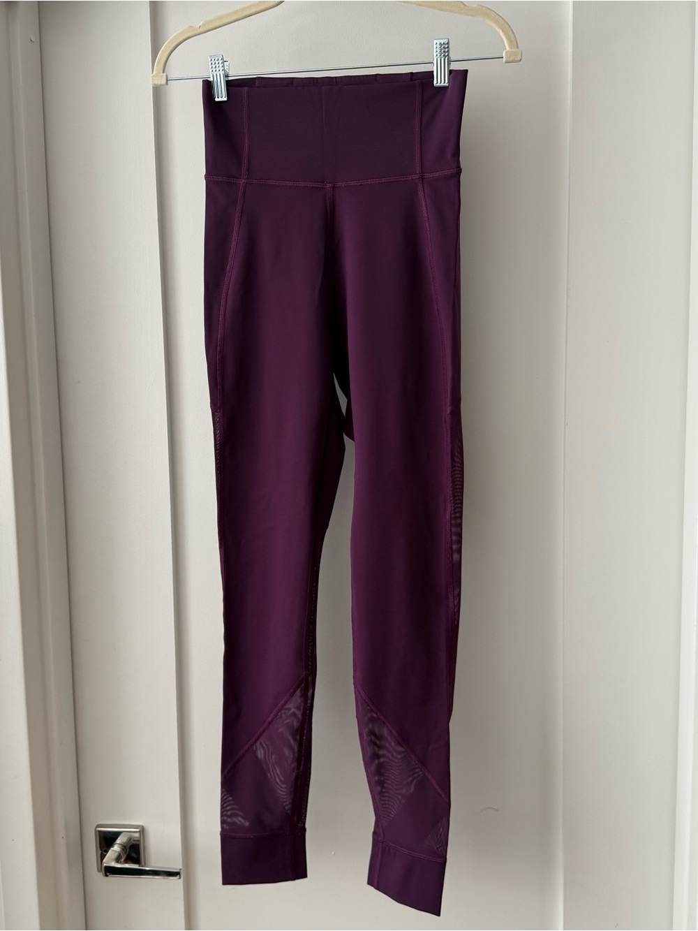 Lululemon High-Waist Mesh Detail Women's Leggings in Deep Plum 4